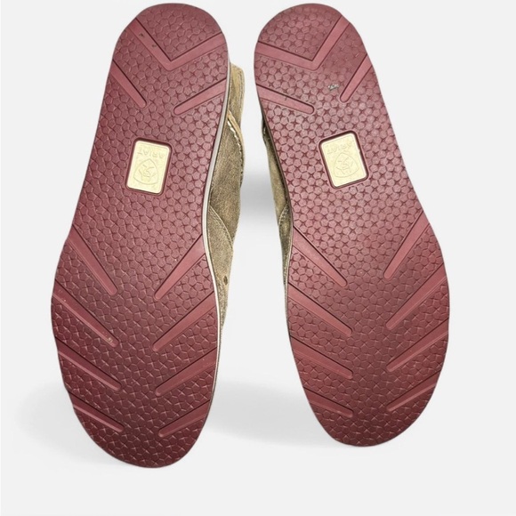 Ariat Slip-On Suede Cruiser Shoes with Buffalo Print - Picture 4 of 7